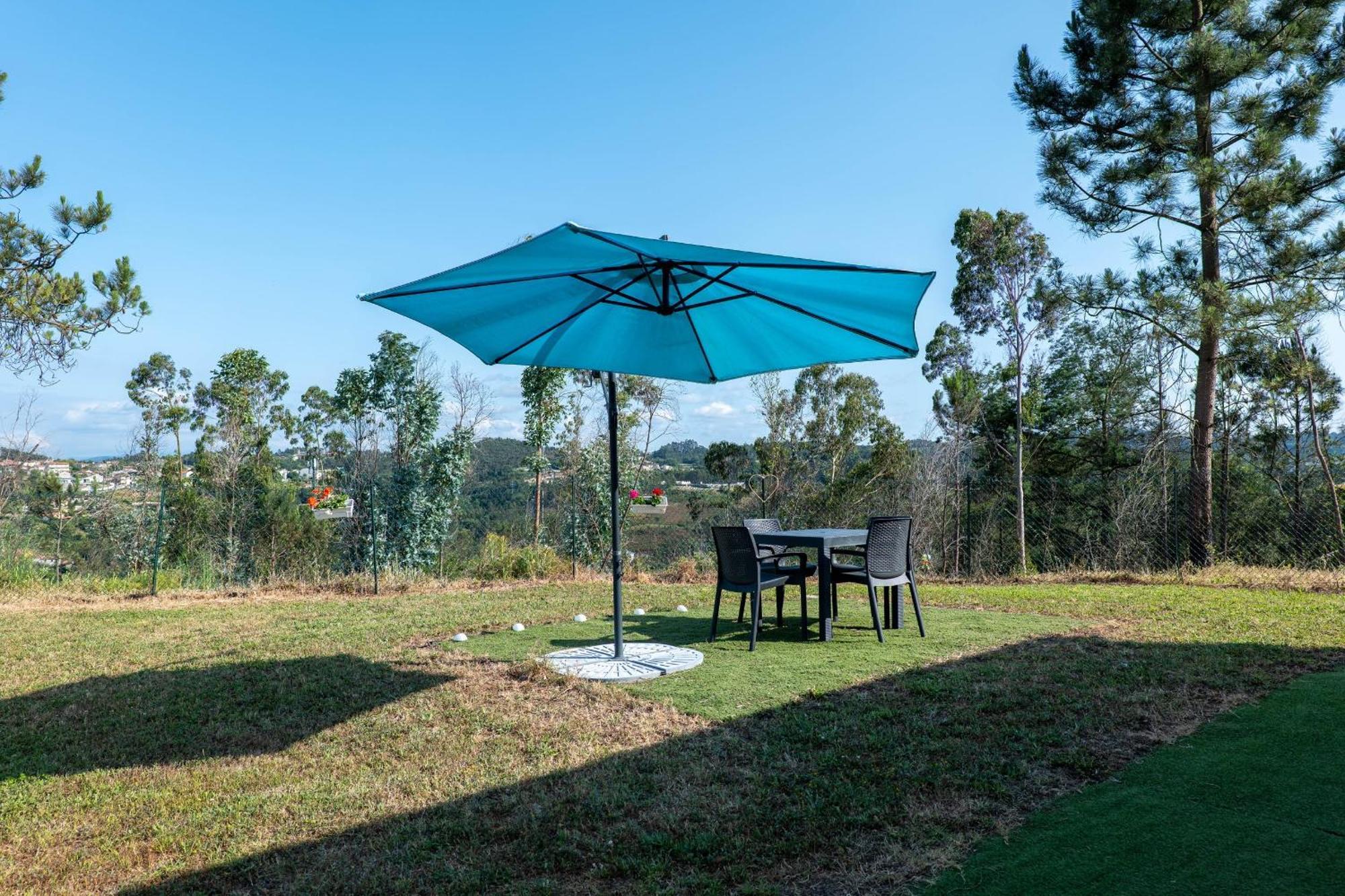 Glamping Frog Farm Villa Foz do Sousa Exterior photo