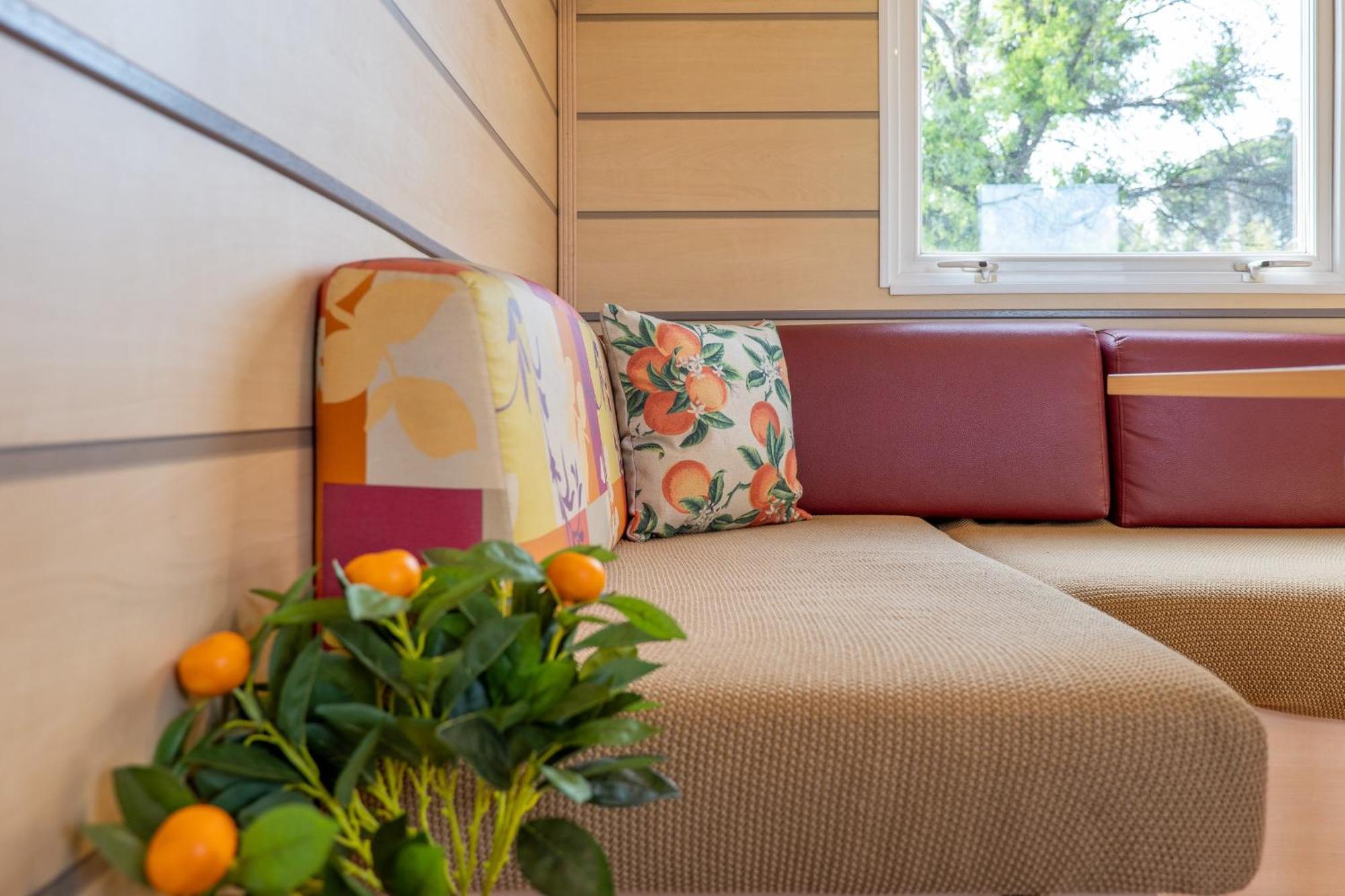 Glamping Frog Farm Villa Foz do Sousa Exterior photo